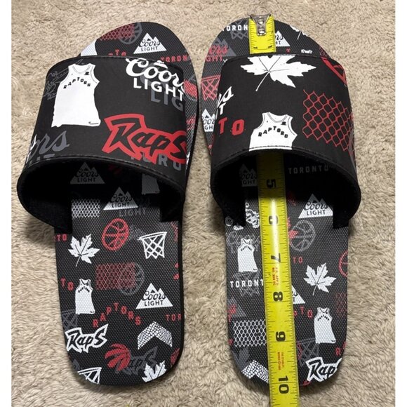 Toronto Raptors & Coors Light Mens Slide Sandals Black Red Graphic Slip-On READ - Picture 8 of 8